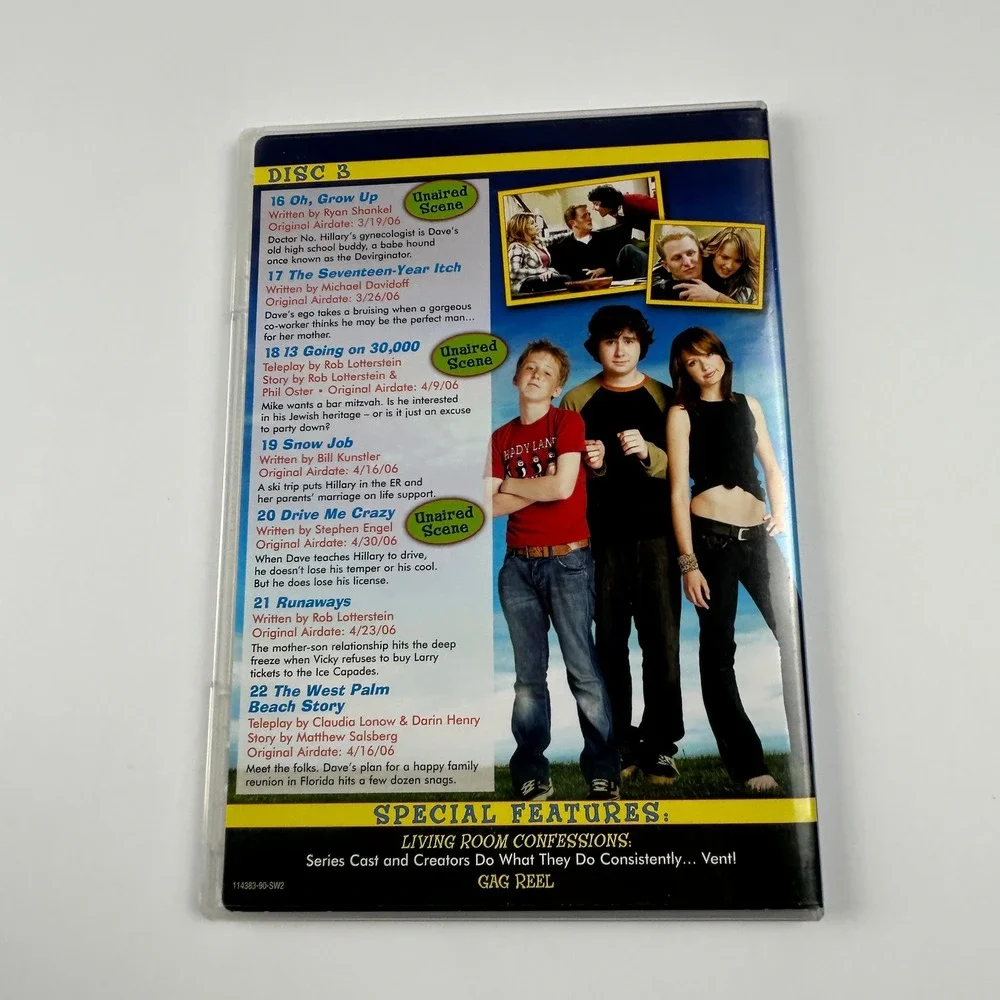 The War at Home The Complete First Season DVD 3-Disc Set Michael Rapaport Sitcom - Picture 5 of 6